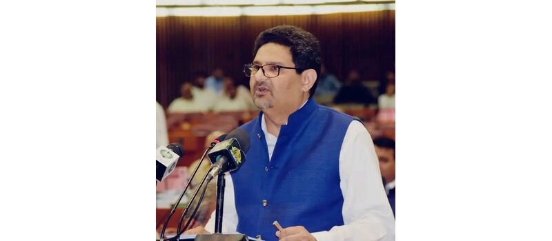 مفتاح اسماعیل کا بڑا بیان، نئی جماعت میں کون کون سے ساتھی شامل ہوں گے؟,whos leader join the new party of miftah ismail and shahid khaqan abbasi