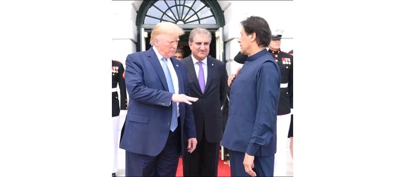 imran khan and shah mehmood qureshi bail