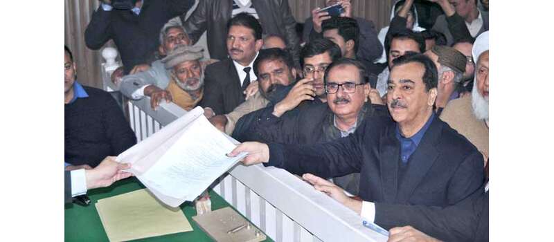 Candidates rush to file nomination papers as ECP deadline expires today